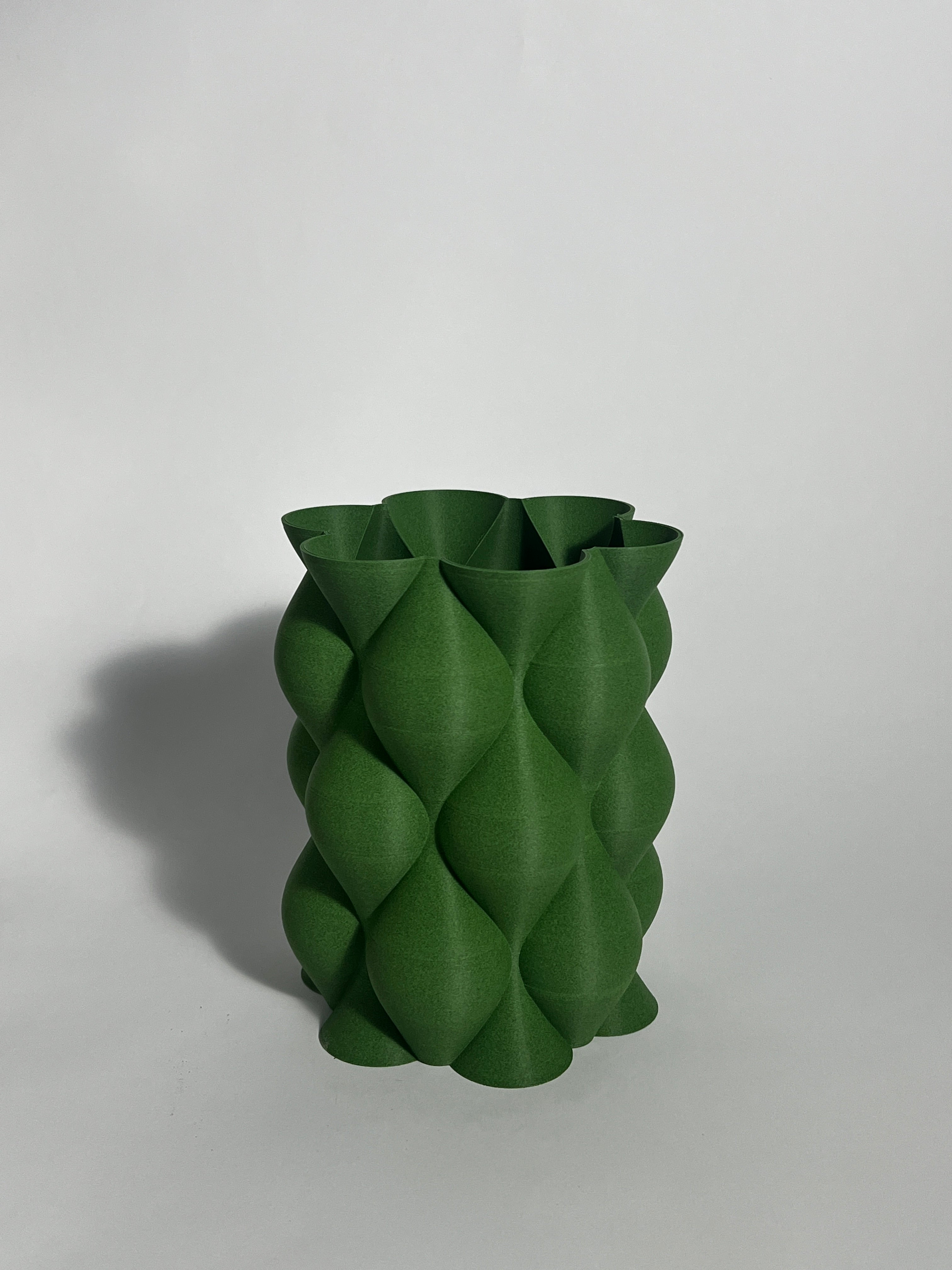 Vază modernă neagră, design texturat, decor minimalist (Copy)